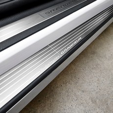 CAIMAN 汽車側門檻防刮板, The New Grandeur, C 經典款