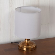 메이힐 단 스탠드, 그레이