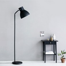 마켓비 BUTLER 장스탠드 E26 KS2020F, 블랙