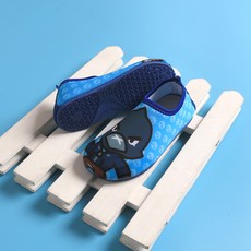 BRAWL STARS 孩童烏鴉圖案涉水鞋