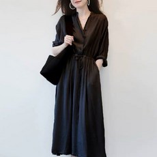 POPLAR NC 女款有領綁帶長袖連身裙, 黑色的