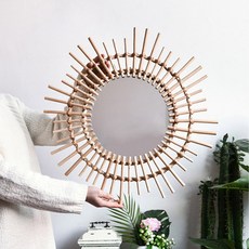 Orbi Oblie藤編壁鏡, 淺褐色的