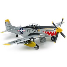 TAMIYA 田宮 1/32 F-51D Mustang Korean War 塑膠模型 60328, 1個