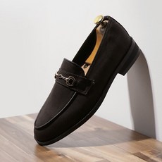 男款裝飾麂皮U型鞋頭樂福鞋