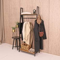 HOMEPERI OLLA 層架衣架, 黑色