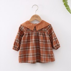 I am bebe 女孩橙色格紋長袖連衣裙