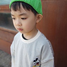 少年市集 兒童米奇刺繡大學T + 短褲套裝