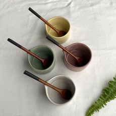 Sapun陶瓷甜點碗 4個+漆木茶匙 4個組, 甜品球（淡黃色、艾草、白色、紅豆粥）、茶匙（混色）, 1套