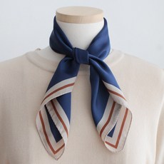 Vavisoo 迷你簡約線條圍巾