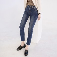 SUBI.JEANS 女款內刷毛腰部彈力修身直筒牛仔褲 SP969