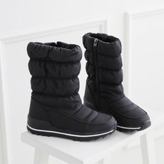 GODSHOE 女款串珠花朵中筒鋪棉防寒毛靴