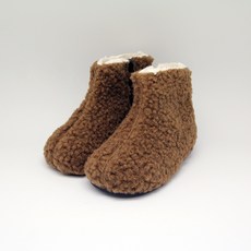 女童雲麵包 Ugg 靴子