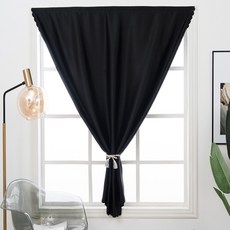 Kaira 魔鬼氈窗簾 L103