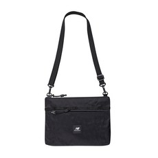 new balance 菱格紋包斜背包 NBGCAS0608-00, 黑色的