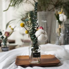 GAPANG 乾花和諧號03, 白色的