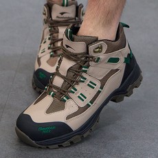 Kiel Noel防滑防水登山鞋 A-913