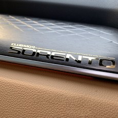 月雲 Sorento MQ4 Club 室內金屬貼紙組, 單一顏色, 1套