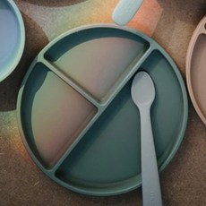 mushie 矽膠吸盤餐盤, 深灰綠色, 新生兒用餐盤, 1個