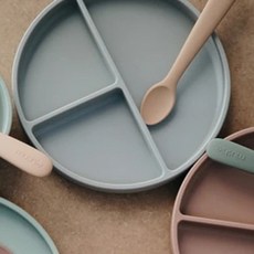 mushie 矽膠吸盤餐盤, 淺灰色, 新生兒用餐盤, 1個