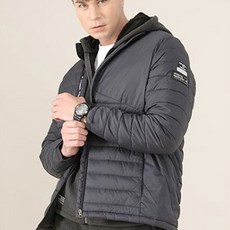 KOMONT 標誌造型拉鍊輕盈聚酯纖維鋪棉夾克 K04MJ713