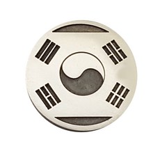 Yeinjeontongyugigongbang 太極旗高爾夫球標記, 單色
