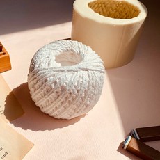 ANGLE THING 棉線球立體矽膠模具, 單一顏色