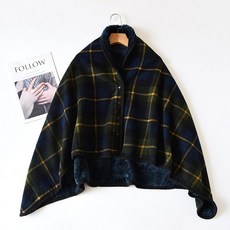 Doso 雙面鈕扣式貂絨披風毯