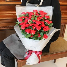 블뤼엔 생화 꽃다발 미니장미 100송이 L, 레드