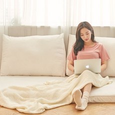 簡約三角靠墊, 象牙