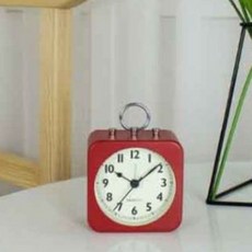 方形桌鐘, 紅色
