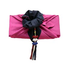 checkstory 傳統包袱皮, 真正的粉紅色縣辦公室, 1個