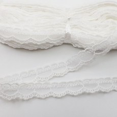 棉紗愛心Bongbong蕾絲 1350cm, 白色的, 1個