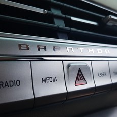 BRENTHON DESIGN 字母金屬貼紙 A + B 款 BM3-M02, 霧面金屬(A款), 金屬鍍鉻(B款), 1個