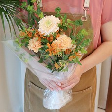 블뤼엔 생화 센터피스 해피하우스 꽃다발 투베로사오렌지 S, 혼합색상