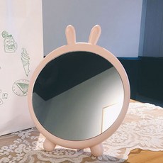 Hariko 翹耳圓形桌上鏡, 粉紅色