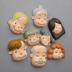 MOMO 我們家磁吸冰箱磁鐵8件組, 紫色, 膚色, 黃色, 天藍色