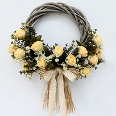 Garden in the City 乾燥玫瑰花圈, 奶油色
