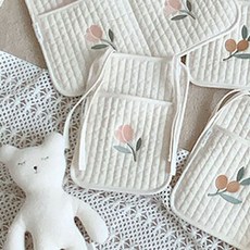 Dbest 棉質單口袋尿布收納袋, 花朵象牙白