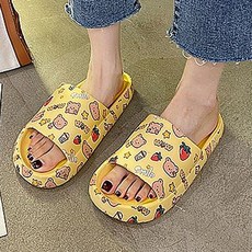 女款草莓熊可愛角色腳舒適拖鞋