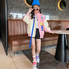 孩童拼色防風外套