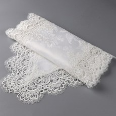 DAISY 餐桌蕾絲桌墊, 象牙, 40 x 220 厘米