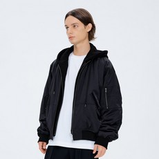 TNGT 男款寬鬆可拆卸連帽 MA-1夾克 TNJU1F707