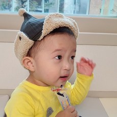 hunine 兒童絎縫精靈毛帽