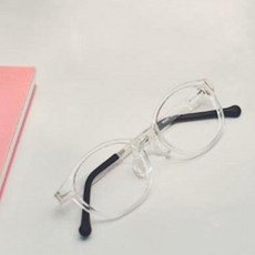 兒童抗藍光眼鏡 適用6-10歲+眼鏡防滑套2件組 隨機出貨