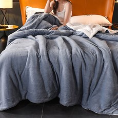 羊毛床單, 淺灰色