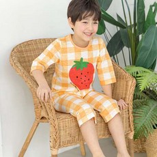 Maykids 孩童大草莓格紋7分袖上衣褲子套裝