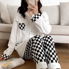 Minsung Company 黑白愛心格紋孕婦睡衣上下套裝