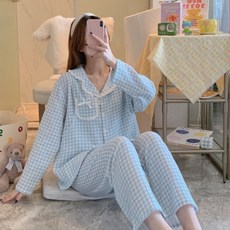 三角星白色滾邊格紋睡衣上下套裝