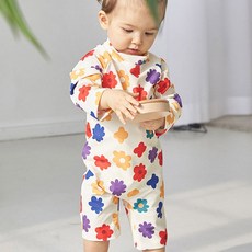 Bebechat 女童防汙衣