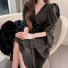 ViVEMO 女神優雅荷葉邊不對稱洋裝 00940, 黑色